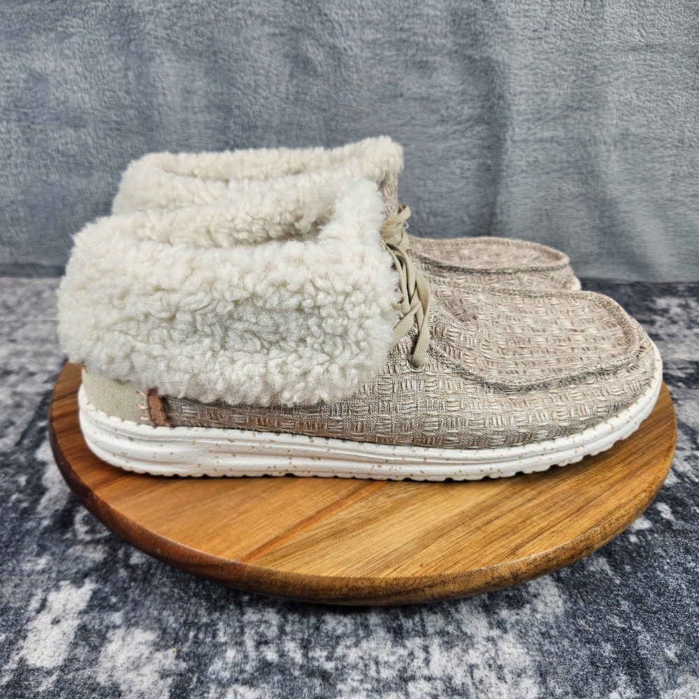 Hey Dude Wendy Shoes Women's 9 Tan Fold Stitch Cozy Sherpa Lined Booties Boots
